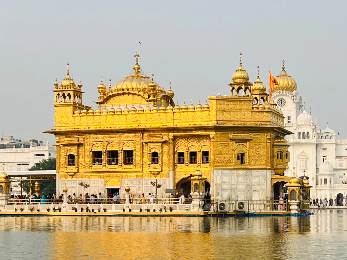 Taxi service in Amritsar - Mr Singh Cab